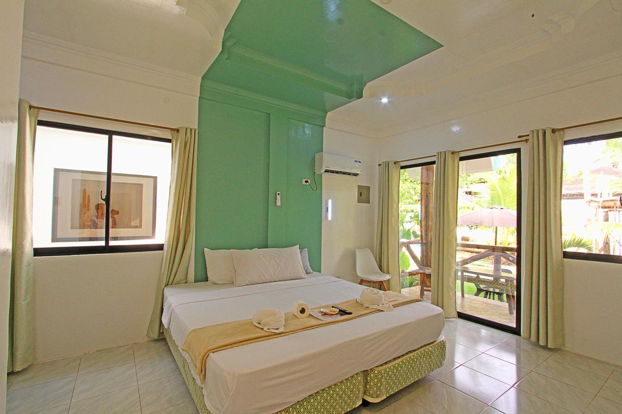 Villa Consolacion Resort General Luna  Kültér fotó